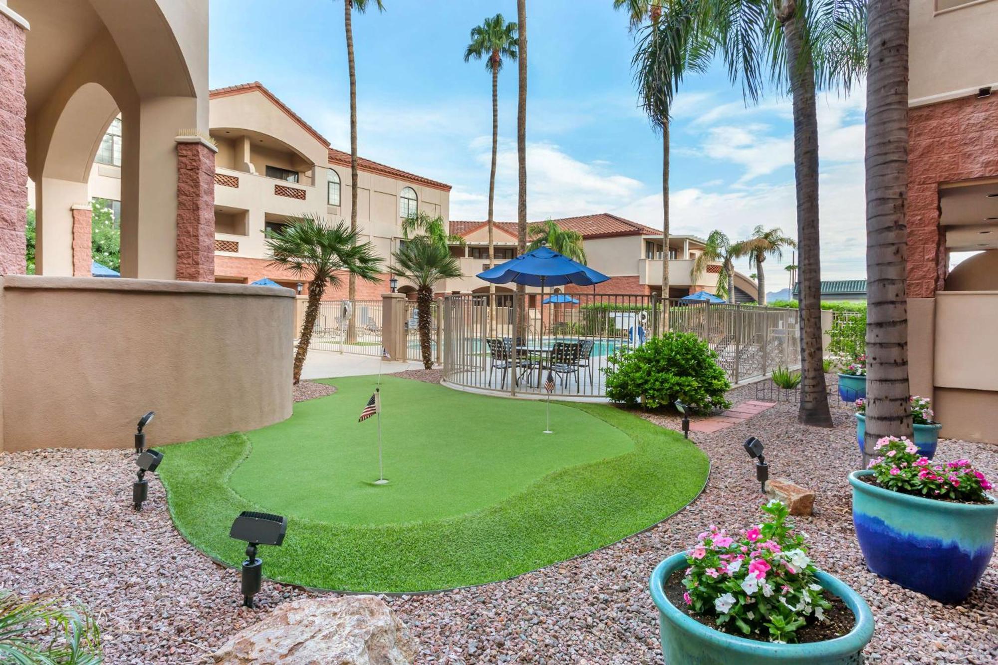 Hilton Vacation Club Varsity Club Tucson Bagian luar foto