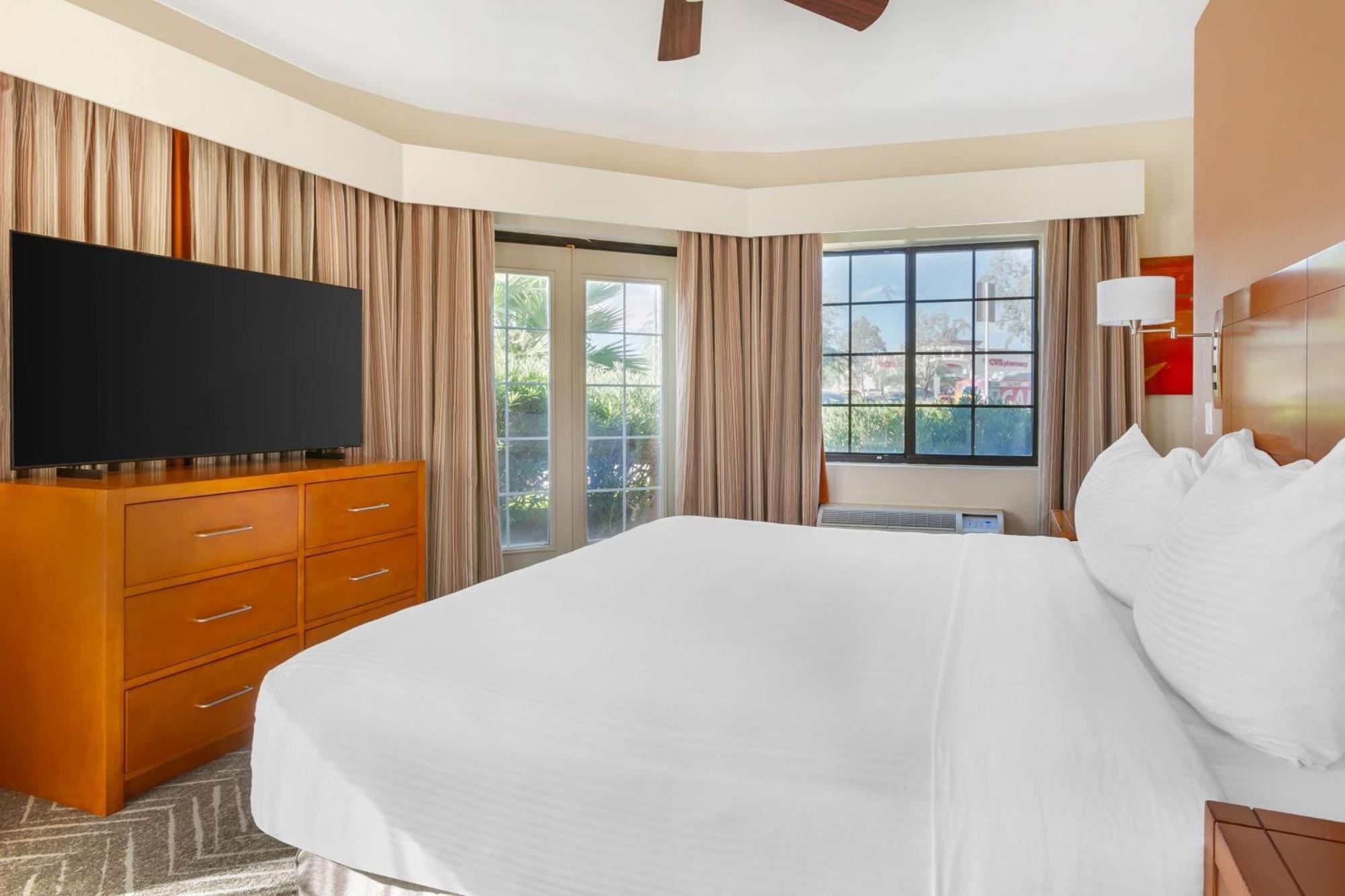 Hilton Vacation Club Varsity Club Tucson Bagian luar foto