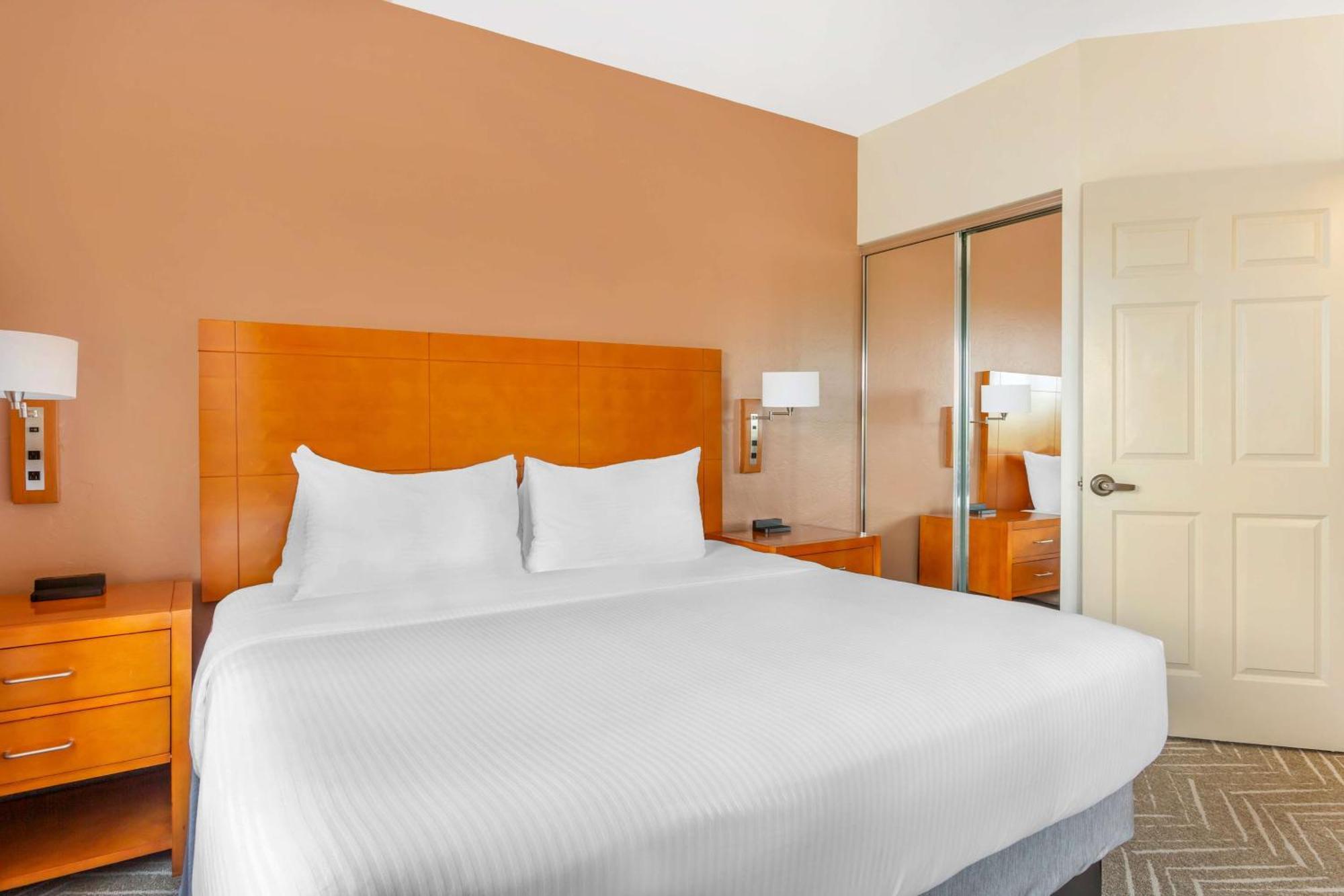 Hilton Vacation Club Varsity Club Tucson Bagian luar foto