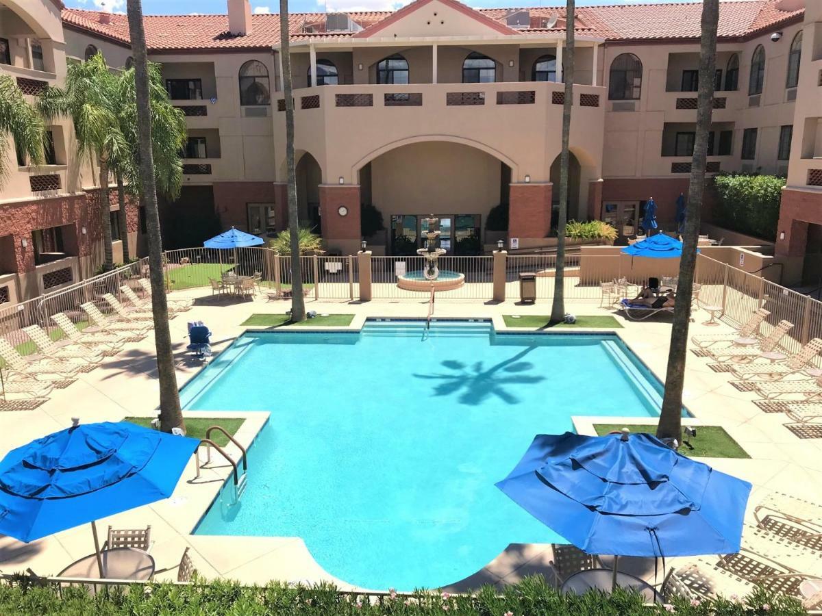 Hilton Vacation Club Varsity Club Tucson Hotel Bagian luar foto